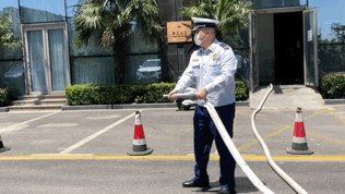 灭火器会用吗？消防蓝朋友教你(图1)