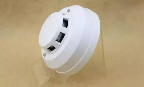 建筑工程常见的消防器材设施设备和基础知识(图9)