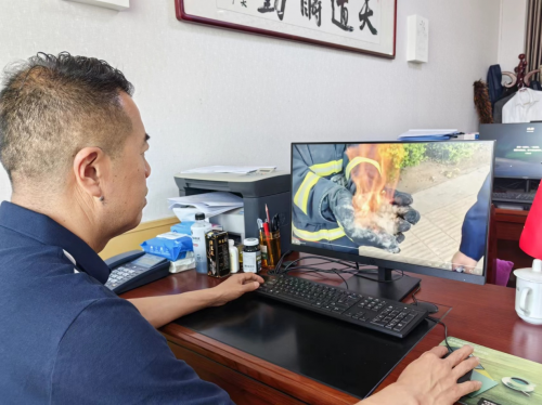 星空体育网站：河南固始：火灾警示月小题要大做(图2)