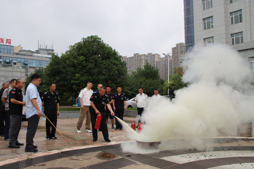 星空体育：江苏睢宁烟草：联合“训演”提技能防火“未燃”保安全(图1)
