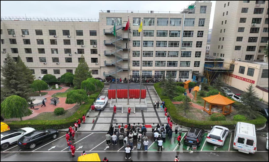 以“演”强基以“练”筑防——内蒙古电力集团薛家湾市区供电公司开展“安全生产月”应急逃生演练(图1)