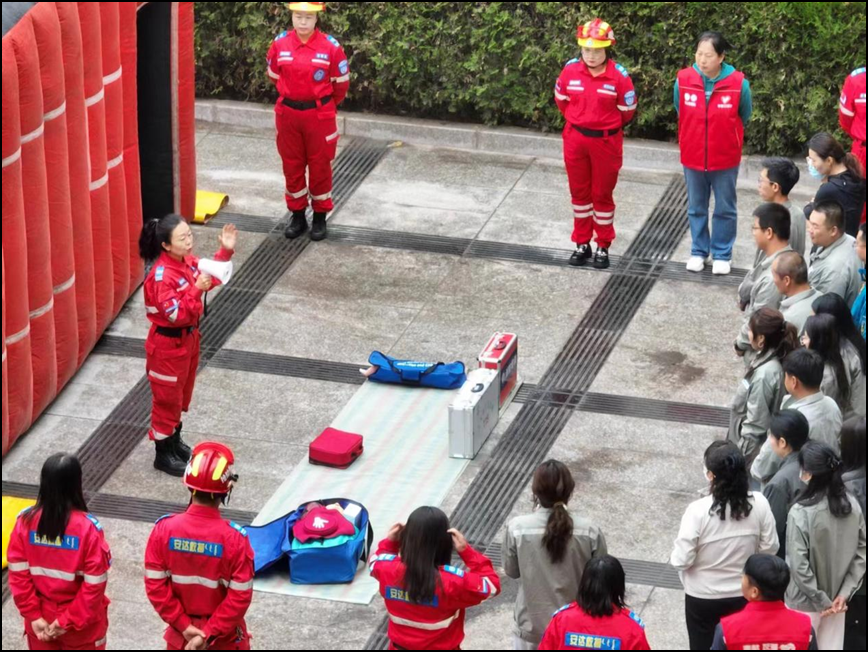 以“演”强基以“练”筑防——内蒙古电力集团薛家湾市区供电公司开展“安全生产月”应急逃生演练(图4)