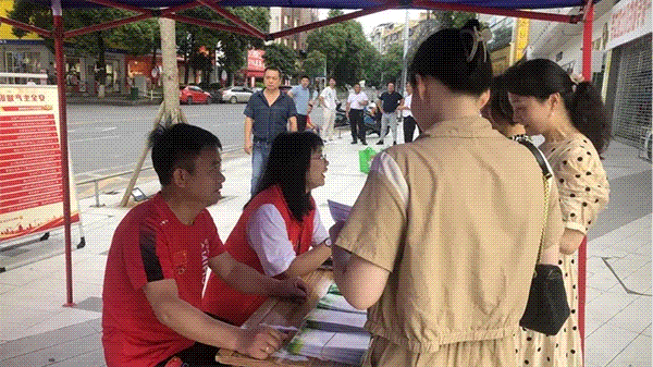 星空体育：安全生产月丨长知识了！“娘家人”讲安全职工们学应急(图3)