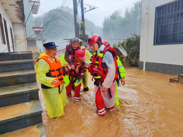 黄山多部门闻“汛”而动！积极应对强降雨天气(图2)