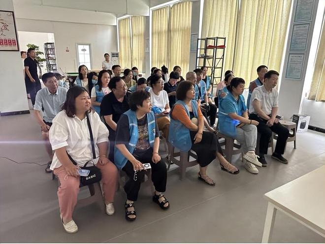 巩义市锦园社区开展网格员消防安全知识专题培训会(图2)