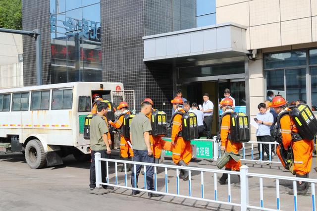 陕煤蒲白建庄矿业：多措并举奏响安全生产最强音(图2)