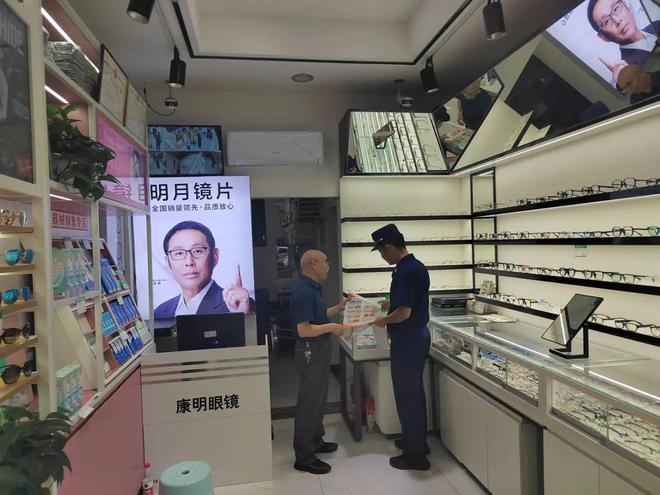 宣传“五进”｜金口河消防：消防宣传入人心走街串巷送安全(图2)
