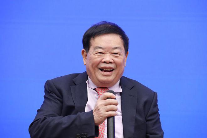 星空体育网站：曹德旺预言应验？不出10年我国高层电梯房就将面临“1个问题”(图1)
