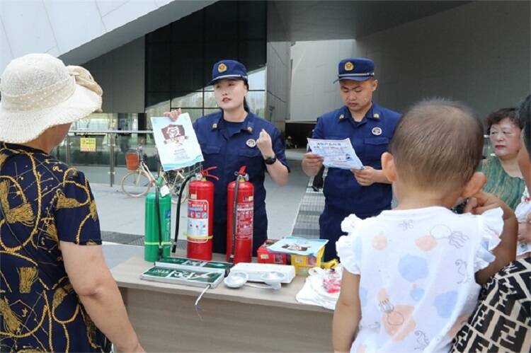 星空体育网站：烟台高新消防多举措开展消防产品质量安全专项整治行动(图1)
