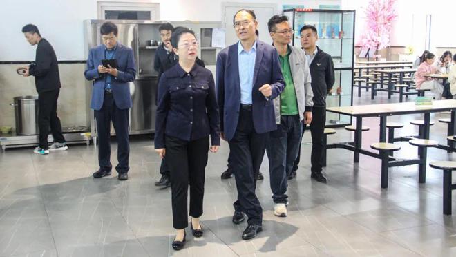 星空体育网站：白银市副市长李敏娜到白银学院督导检查微报五分钟天天见(图3)