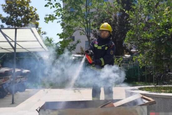 南京厚建软件LivCMS内容管理系统http：wwwhogesoftcom授权用户：http：wwwxichunet(图1)