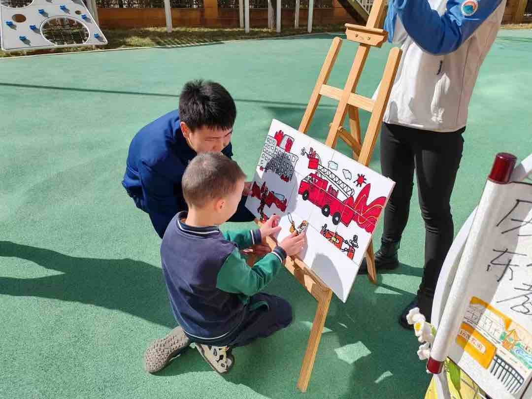 全国中小学生安全教育日花样“消防安全课”走入全省各校(图2)