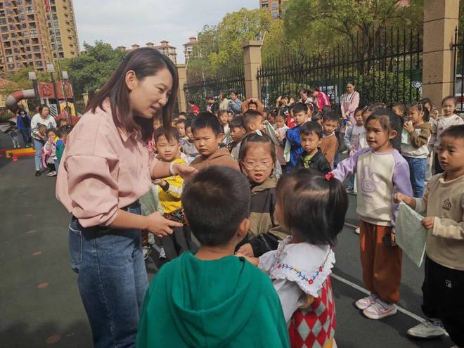 嘉善庆安湖滨花园幼儿园消防逃生演练系列活动(图1)