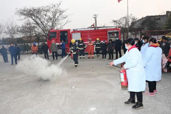 李集镇：敬老院里的“安全课”(图2)
