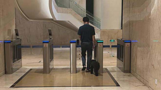 杭州网红大楼没有网红(图4)
