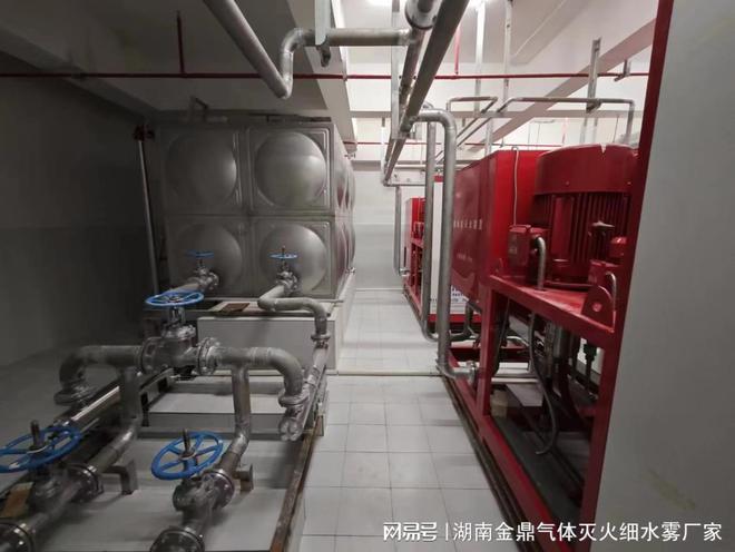星空体育网站：高压细水雾灭火系统：隧道火灾中的高效灭火技术(图2)