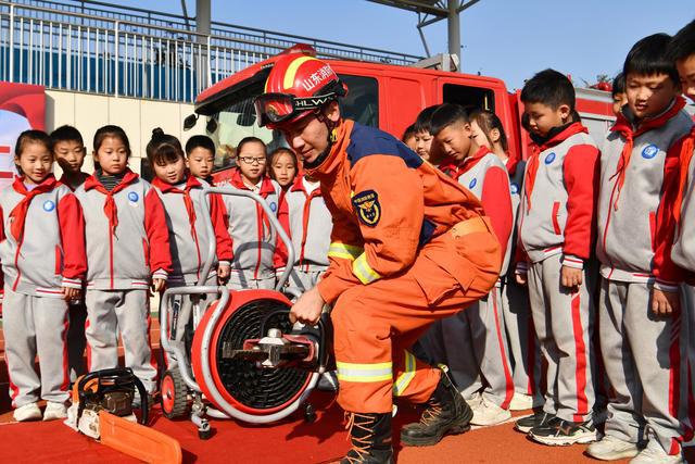 星空体育：学习消防知识迎全国消防日(图16)
