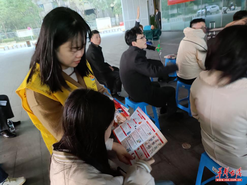 杏花园社区：消防安全入网格筑牢冬季防火安全屏障(图2)