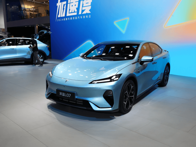 电动汽车(图8)