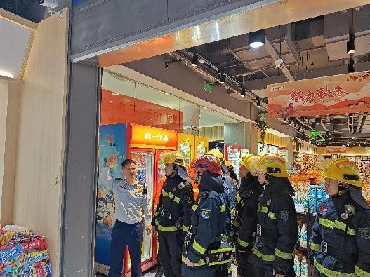 星空体育网站：涟源消防实践“防消联勤”模式助推消防安全管理和灭火救援能力双提升(图2)