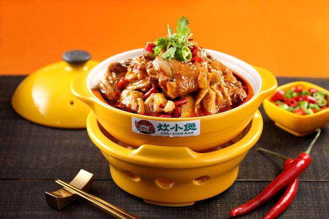 炊小煲：煲制艺术匠心独运的美食传奇(图1)