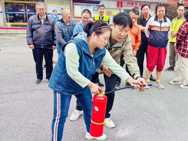 安全感拉满！这场消防安全宣传活动走进“阳光心园”(图2)