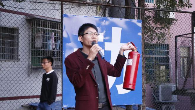 学习消防知识增强自救能力振兴（振新）学校组织消防疏散演练活动(图3)