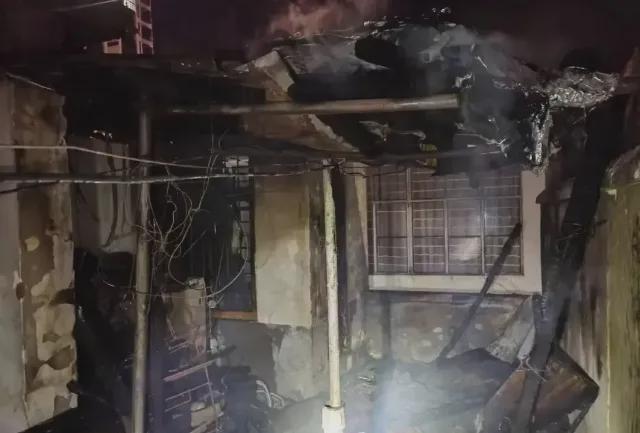 星空体育网站：江门一村屋发生火灾！起火原因是每个家庭都要警惕！(图3)