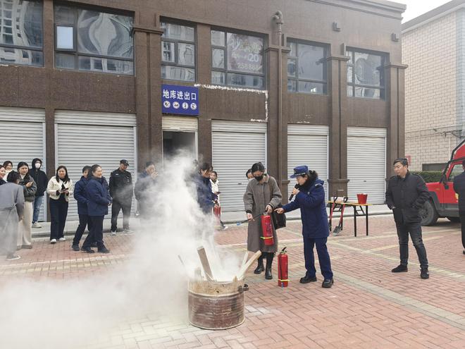 东方街道办事处：消防助力共富梦工坊安全有“衣”靠(图1)