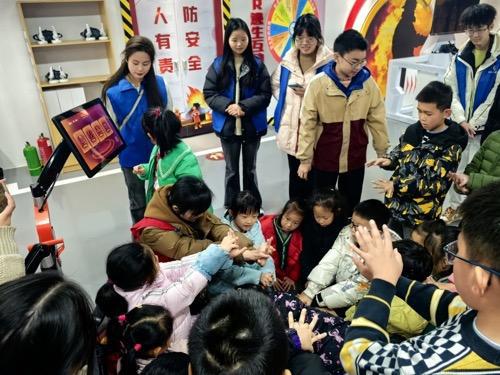 成都武侯区簇锦街道应急文化体验馆：为小学生筑牢安全防线(图7)