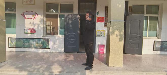 星空体育：盐湖区舜帝复旦示范小学开展消防知识培训暨应急疏散演练活动(图1)