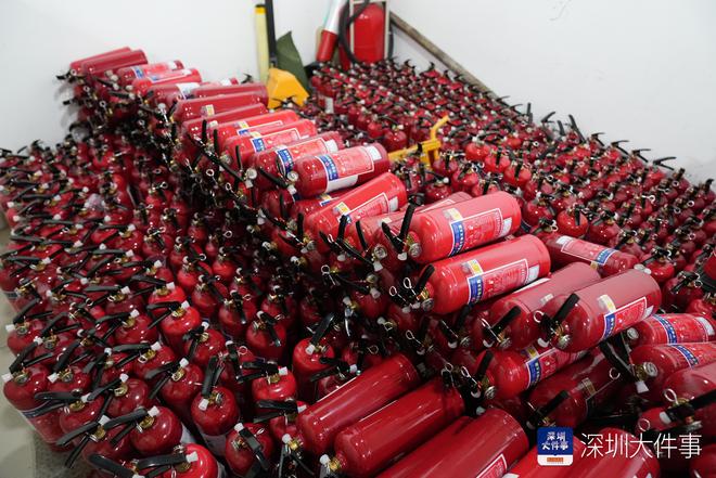 南都调查 1700余具不合格灭火器流入深圳问题出在哪？(图7)