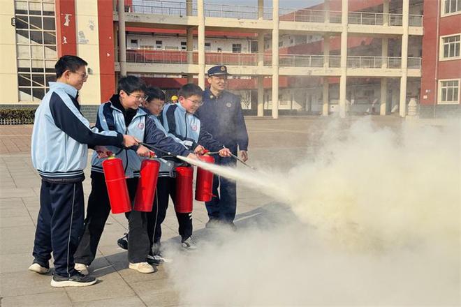 济南消防“开学第一课”花式开讲(图4)