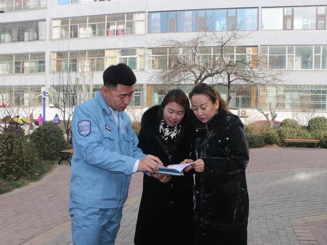 星空体育网站：提升凤山街道消防工作所软实力助力基层消防硬实力(图7)