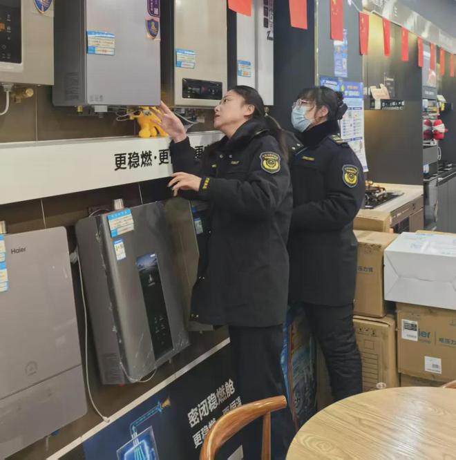 小信说安全▍十二师：排查守护“不停歇”拧紧春节“安全阀”(图3)