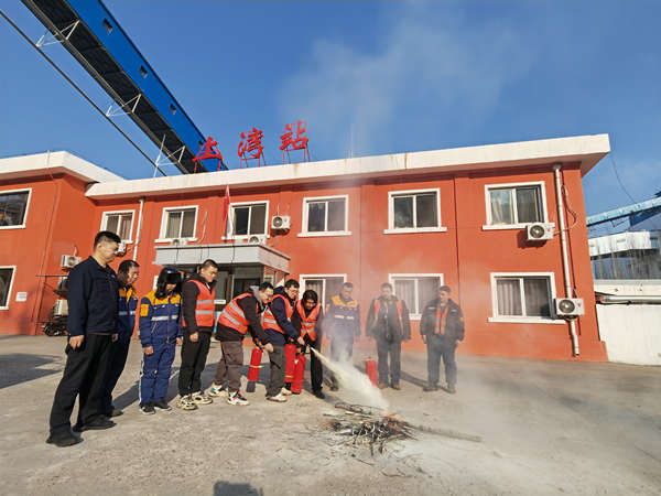 包神铁路运输处开展节前消防安全网(图2)