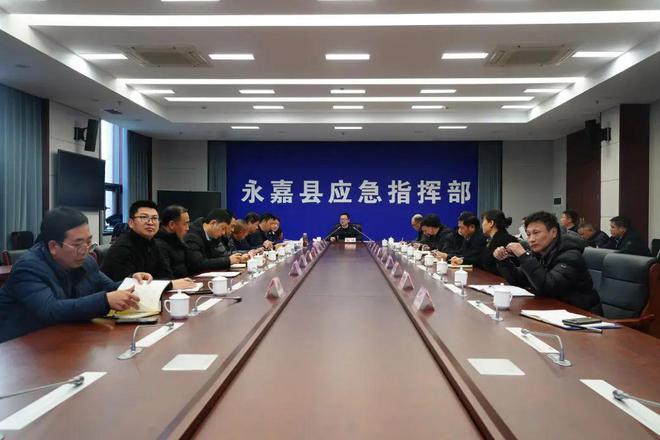 紧急部署部门联动筑牢防线——永嘉县造纸业消防安全整治全面启动(图1)