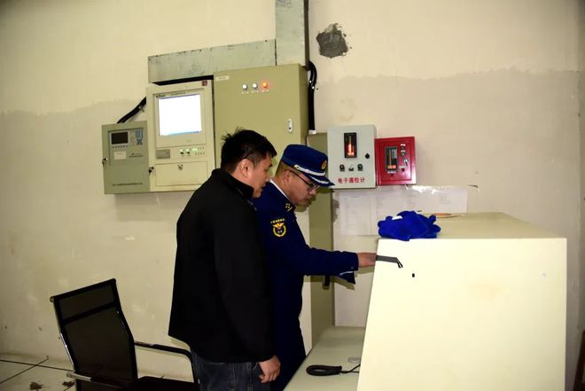紧急部署部门联动筑牢防线——永嘉县造纸业消防安全整治全面启动(图7)