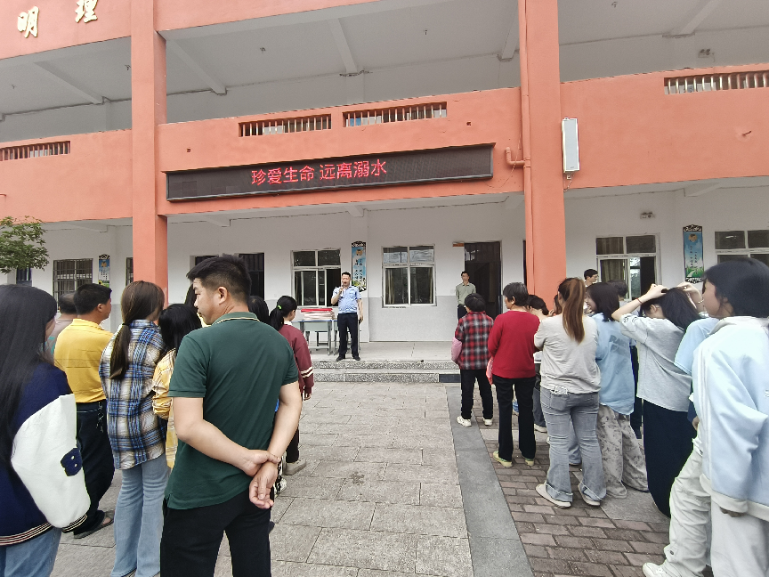 家校警同携手共筑安全防线(图4)