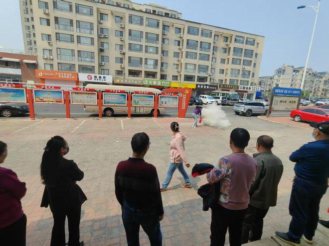 金源北里社区举办消防讲座演练加强安全意识(图2)