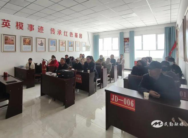 民勤县三雷镇城区街道办事处：普及消防知识筑牢安全防线(图2)