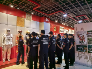 “蓝朋友”传授安全术青春义警练就真本领！(图4)