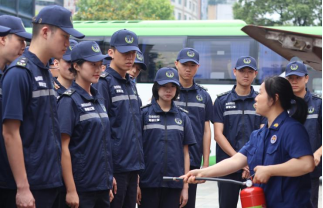 “蓝朋友”传授安全术青春义警练就真本领！(图5)