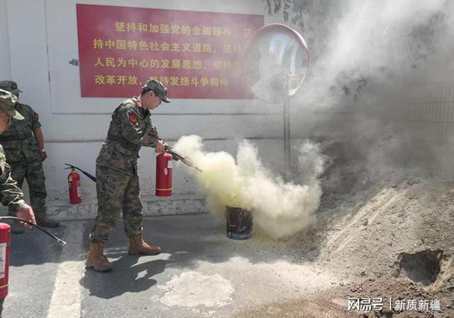 乌鲁木齐市天山区人武部组织消防安全培训(图4)