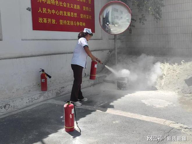乌鲁木齐市天山区人武部组织消防安全培训(图3)