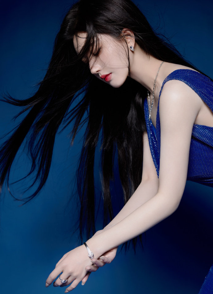 星空体育：天美沈娜娜专辑-天美沈娜娜专辑老版本V(图1)