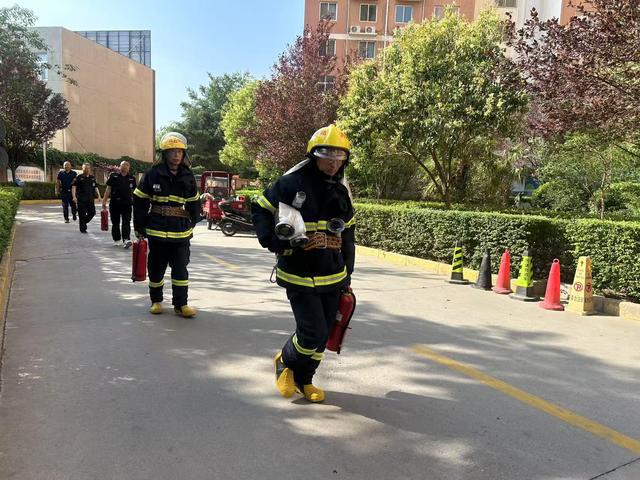“个个讲安全人人会应急——查找身边的安全隐患”生产月主题活动(图2)