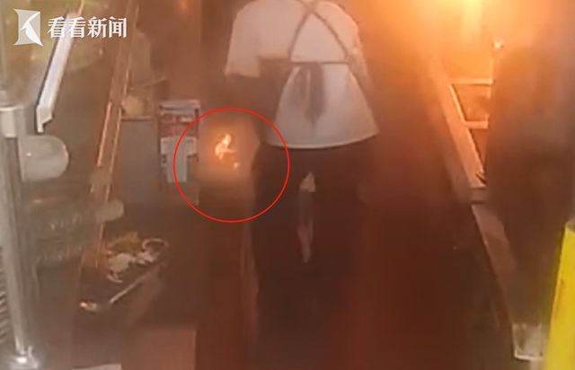 灭火毯灭不了火易致灾消防提示购买认准3C标(图2)
