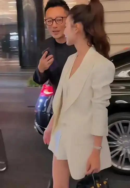 星空体育网站：婚礼即将开始！台媒持续曝马筱梅黑料无缝衔接铁证如山(图1)