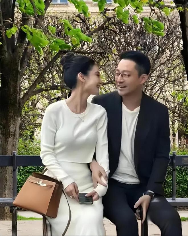 星空体育网站：婚礼即将开始！台媒持续曝马筱梅黑料无缝衔接铁证如山(图7)
